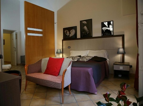Caravaggio Hotel image 32