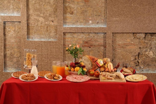Caravaggio Hotel image 6